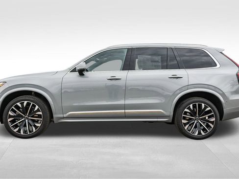 New 2026 Volvo XC90 B5 Plus w/ Protection Package image 8