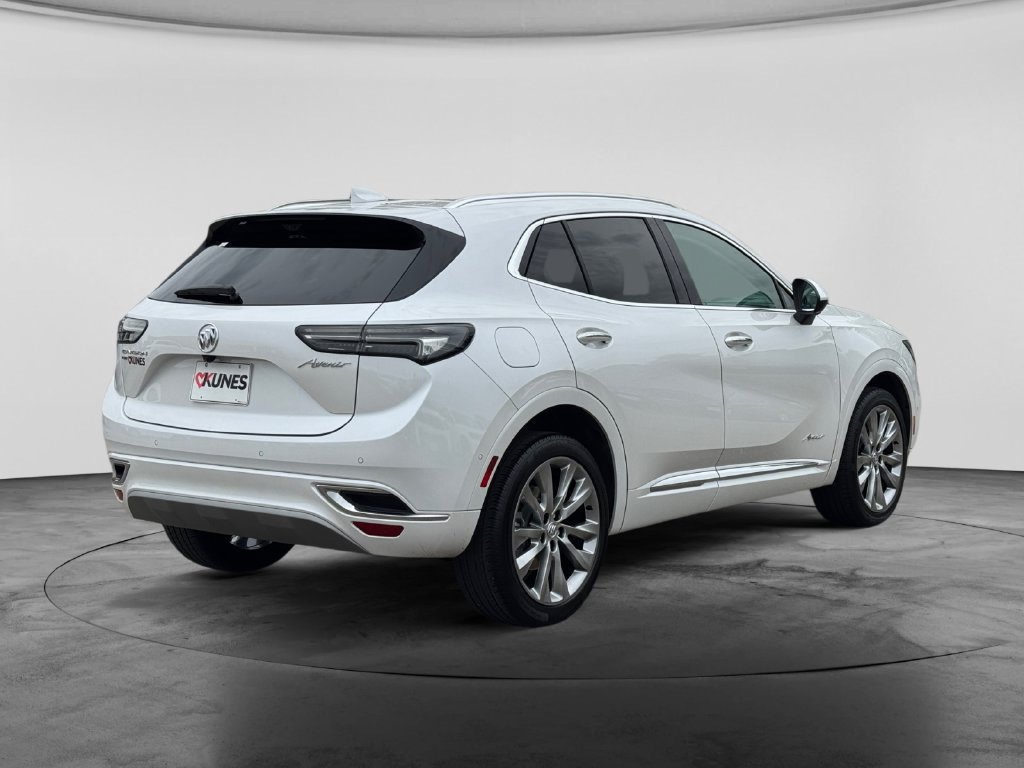 Used 2023 Buick Envision Avenir AWD/4WD image 9