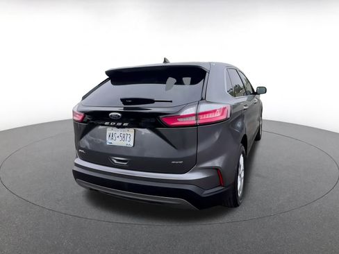 Used 2023 Ford Edge SEL image 14