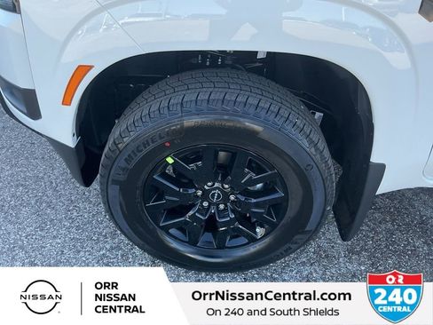 New 2026 Nissan Frontier SV w/ Tow Package AWD/4WD image 9