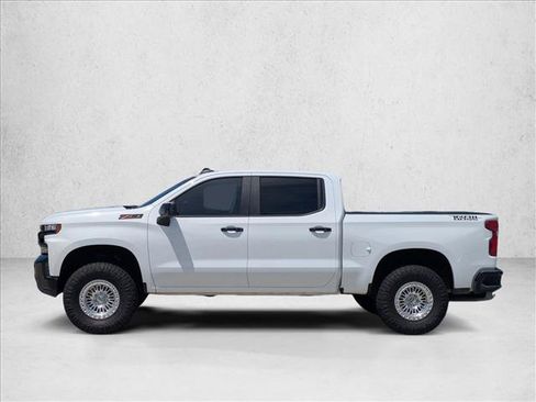 Used 2019 Chevrolet Silverado 1500 LT Trail Boss AWD/4WD image 9