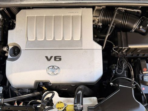 Used 2013 Toyota Highlander SE image 10