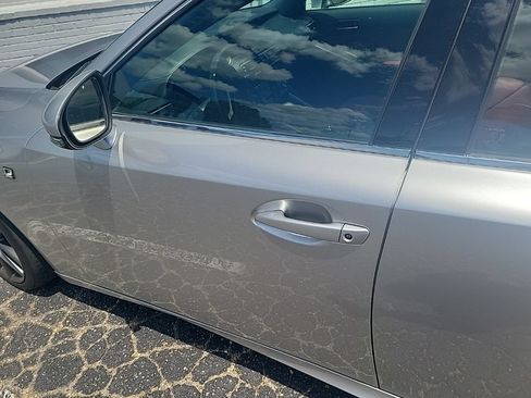 Used 2019 Lexus IS 300 F Sport w/ F Sport Package RWD image 19