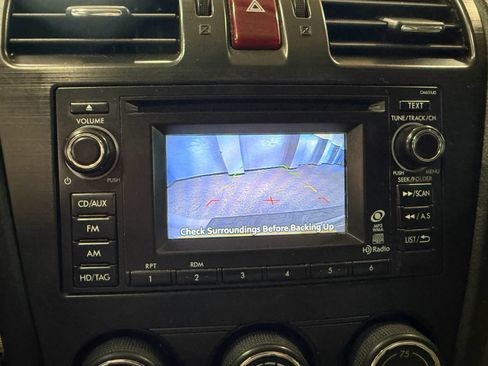 Used 2014 Subaru Crosstrek 2.0i Limited AWD/4WD image 18