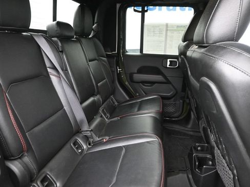 Used 2021 Jeep Gladiator Rubicon AWD/4WD image 10