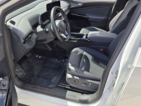 Certified 2023 Volkswagen ID.4 Pro S image 11
