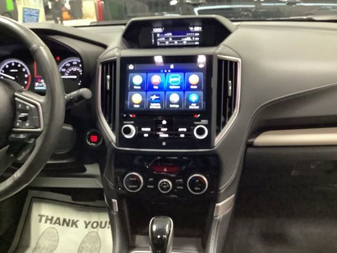 Used 2022 Subaru Forester Limited image 11