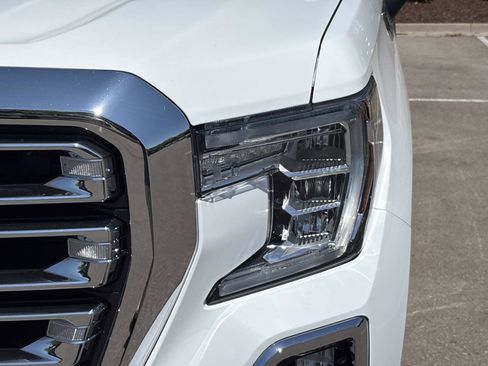 Used 2020 GMC Sierra 1500 SLT w/ SLT Premium Plus Package image 12