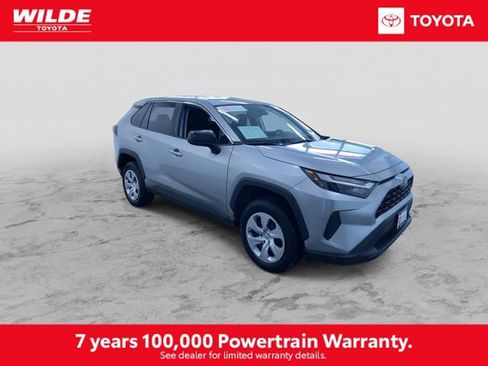 Certified 2024 Toyota RAV4 LE AWD/4WD image 3