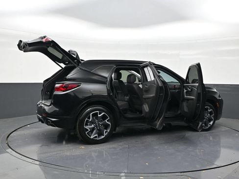 Used 2022 Chevrolet Blazer RS FWD image 26