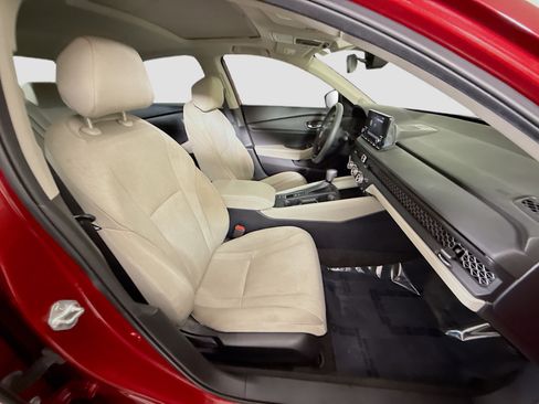 Used 2024 Honda Accord EX image 29