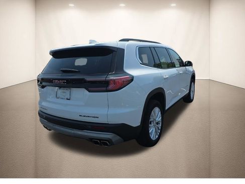 Used 2024 GMC Acadia Elevation w/ Super Cruise Package image 5