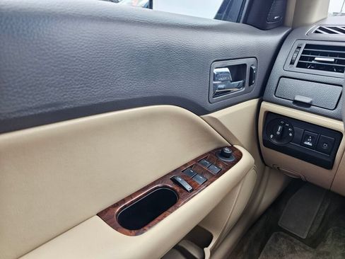 Used 2010 Ford Fusion SEL FWD image 29