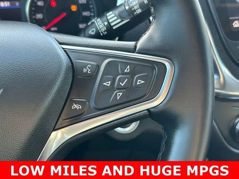 Used 2024 Chevrolet Equinox LT FWD image 21