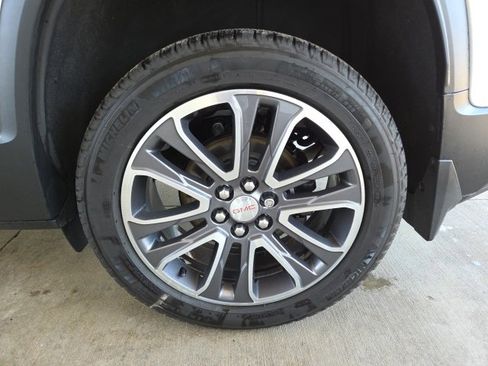 Used 2020 GMC Acadia AT4 image 71