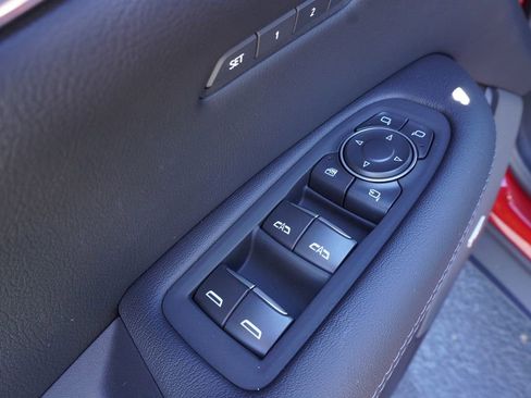 New 2026 Cadillac XT5 Premium Luxury w/ Driver Assist Package image 16