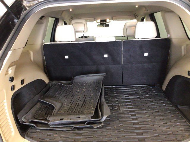 Used 2019 Jeep Grand Cherokee Laredo AWD/4WD image 11