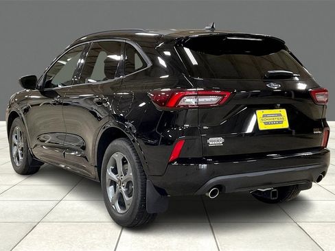 Certified 2023 Ford Escape ST-Line image 11