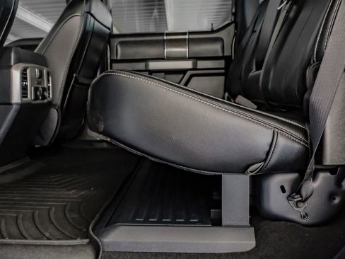 Used 2021 Ford F250 Lariat image 37