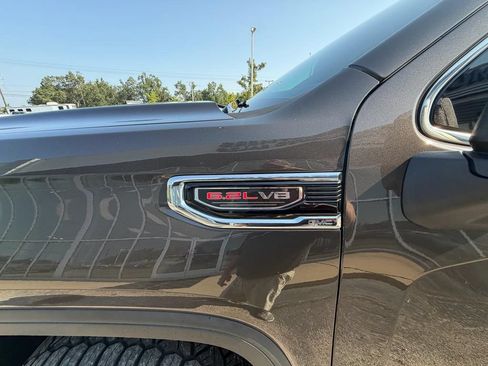 Used 2019 GMC Sierra 1500 Denali w/ Denali Ultimate Package AWD/4WD image 9
