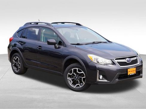 Used 2016 Subaru Crosstrek 2.0i Premium w/ Moonroof Package AWD/4WD image 1