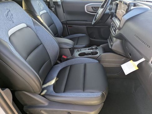 New 2025 Ford Bronco Sport Outer Banks AWD/4WD image 19
