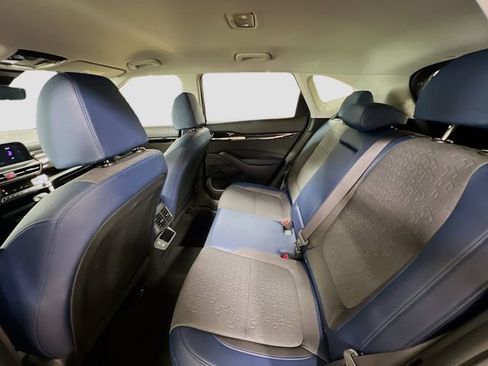 Certified 2025 Kia Seltos S image 23