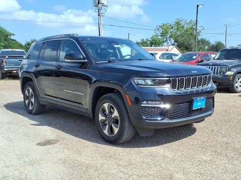 Used 2022 Jeep Grand Cherokee Limited 4xe AWD/4WD image 6
