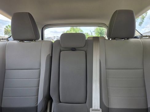 Used 2015 Ford Escape SE FWD image 33