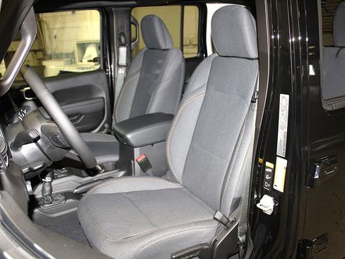 New 2026 Jeep Wrangler Unlimited Sport AWD/4WD image 23