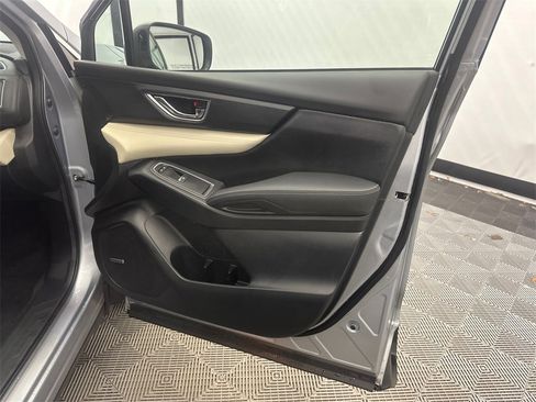 Used 2022 Subaru Ascent Limited w/ Technology Package image 16