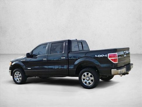 Used 2012 Ford F150 XLT w/ XLT Chrome Pkg image 8