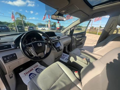 Used 2016 Honda Odyssey EX-L image 12