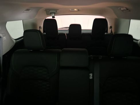 Used 2023 Nissan Pathfinder SV AWD/4WD image 26