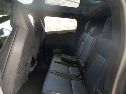 Used 2024 Tesla Cybertruck Cyberbeast AWD/4WD image 19