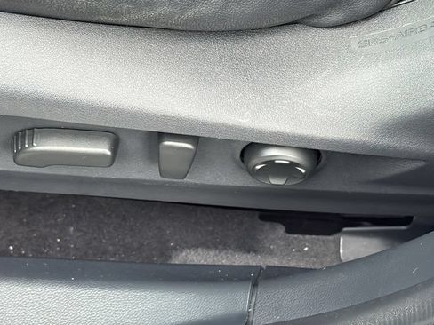 Certified 2025 Subaru Outback Limited AWD/4WD image 21