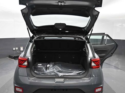 New 2026 Hyundai Venue SEL FWD image 14