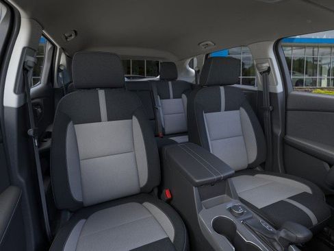 New 2025 Chevrolet Blazer LT w/ Convenience Package image 16