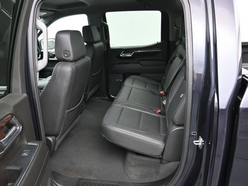 Certified 2024 GMC Sierra 1500 SLT image 23