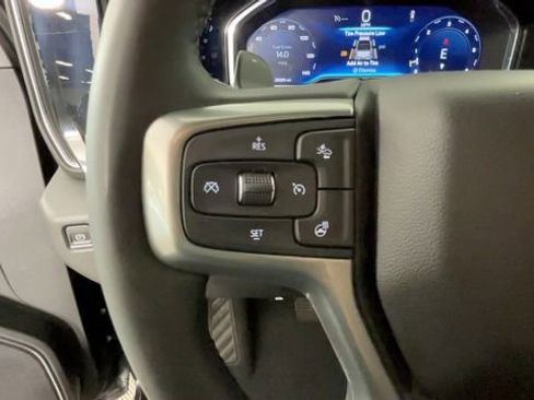 Used 2023 Chevrolet Silverado 1500 LT Trail Boss w/ LT Trail Boss Premium Package AWD/4WD image 22
