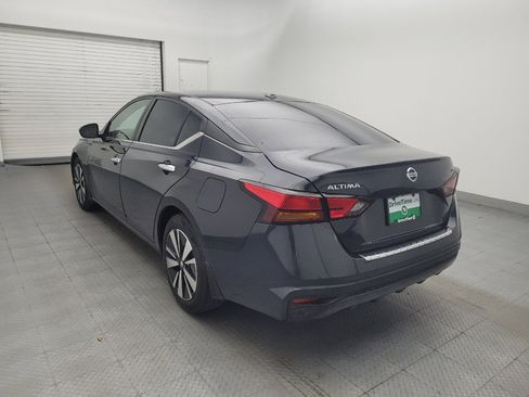 Used 2021 Nissan Altima 2.5 SV FWD image 5