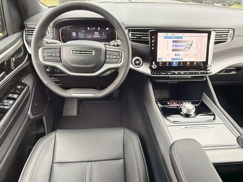 New 2026 Jeep Grand Wagoneer 2WD w/ Premium Group I image 29