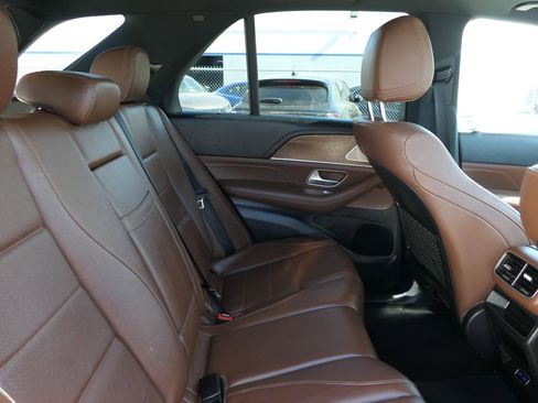 Used 2024 Mercedes-Benz GLE 350 4MATIC image 23