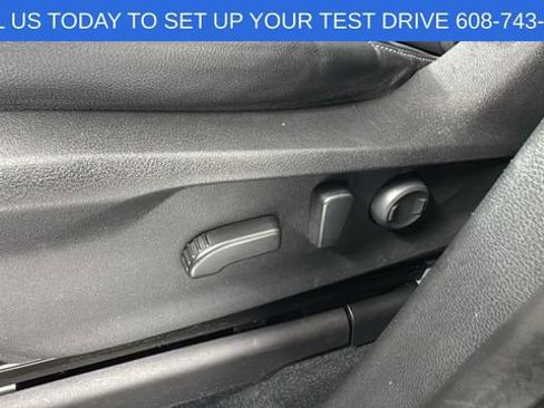 Used 2021 Subaru Ascent Limited w/ Technology Package image 13