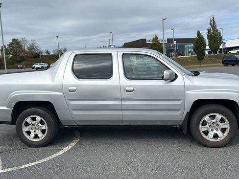 Used 2012 Honda Ridgeline RTS image 2