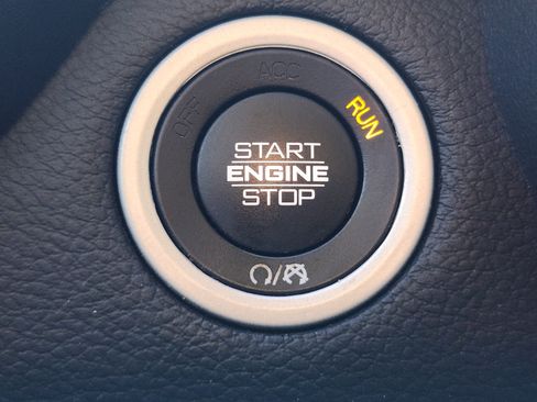 Used 2019 RAM 1500 Big Horn AWD/4WD image 22
