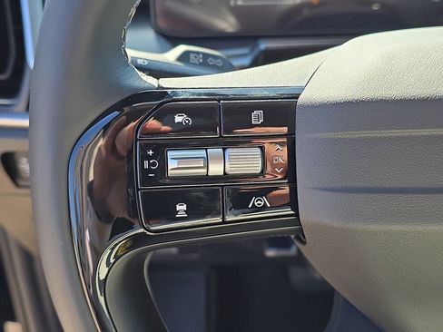 New 2026 Kia Sorento LX FWD image 29