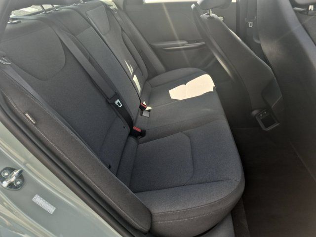 Used 2025 Kia K4 FWD image 29