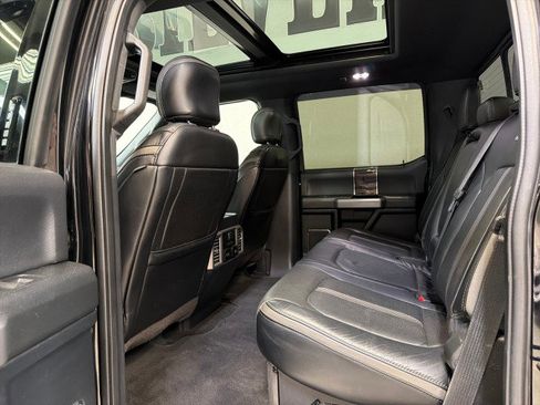 Used 2017 Ford F250 Platinum w/ Platinum Ultimate Package image 27