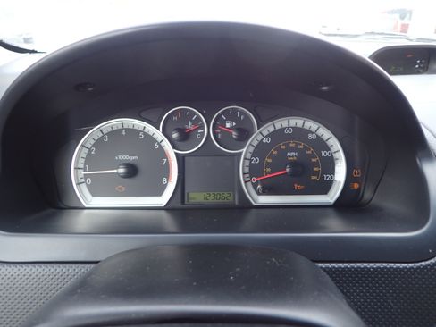 Used 2010 Chevrolet Aveo LT image 15